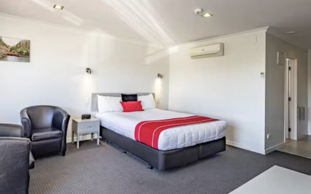 ASURE Pukekura Motor Lodge – Guest Rooms – New Plymouth
