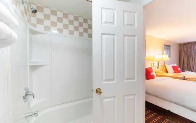 OYO Hotel Starlite Seneca Falls