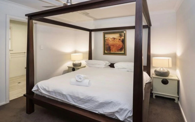 Crystal Shores,Pet Friendly, Beach, Family