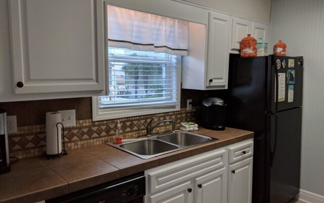 Boardwalk by Surfside VR