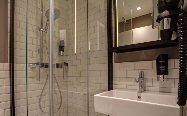 Vienna House Easy by Wyndham Hamburg