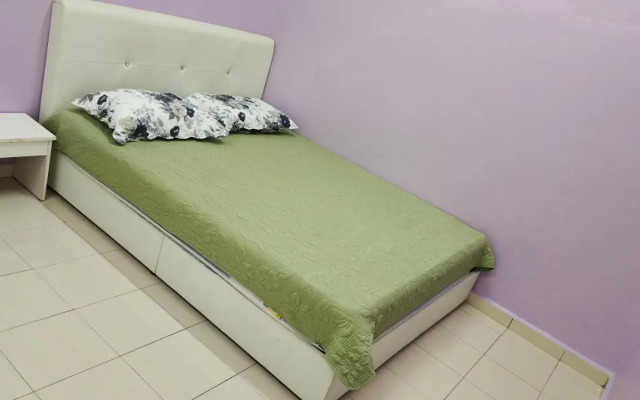 Muslim Dinaim Homestay