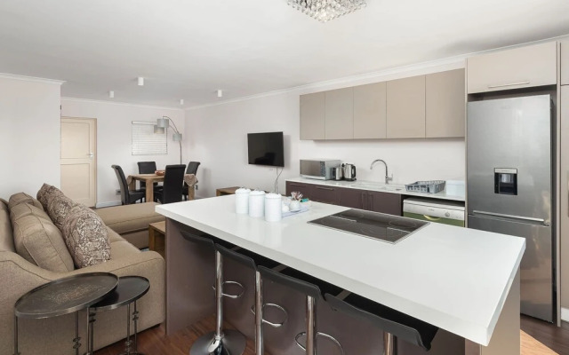 Century on Lake Luxury Apartments