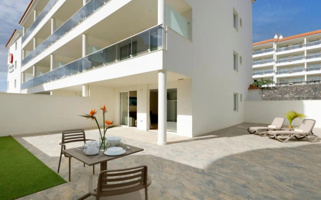 Marinell Collection Palm-Mar