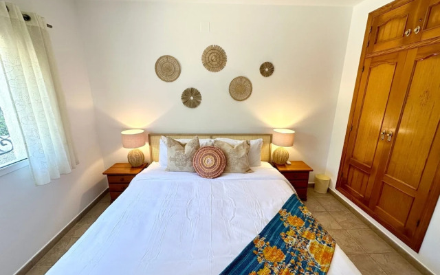 3 Bedroom Villa Walking Distance to Moraira