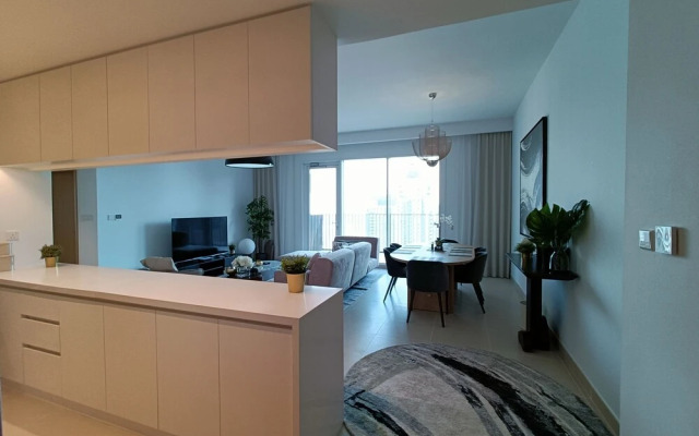 SuperHost- Incredible Apartment Floating Over Dubai Harbour