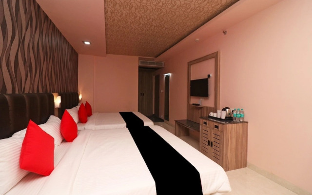 Hotel Vip Square by OYO Rooms