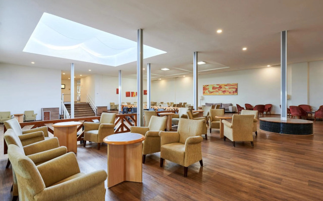 AluaSun Cala Antena – All Inclusive