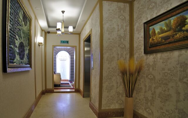 Tanan Center Serviced Apartments