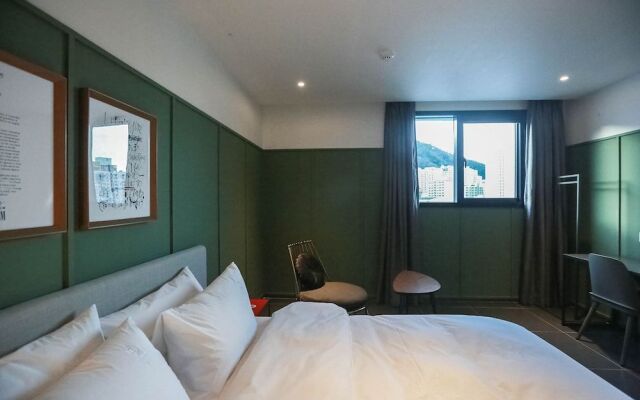 Brown Dot Hotel Geoje