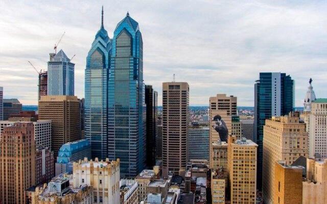 Global Luxury Suites at Locust Street