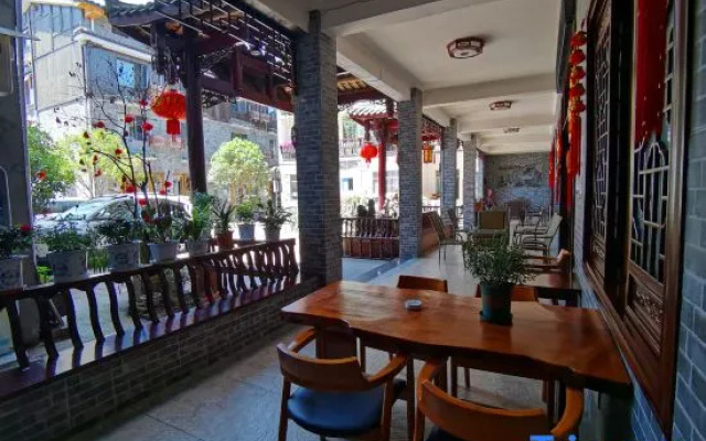 Zhongheyuan Inn
