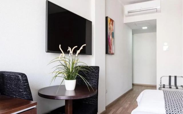 Livadhiotis City Hotel