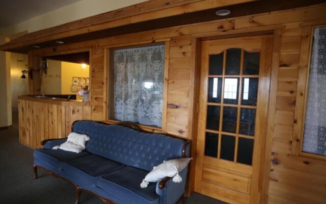 Wildberry Country Lodge B&B