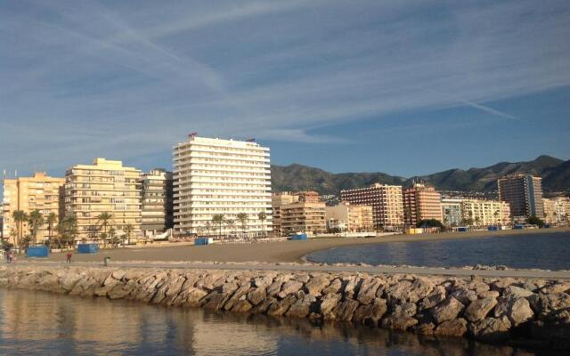 Apartamento Capri Los Boliches Wifi gratis Beach 100m