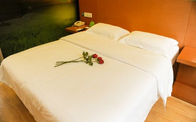 Vatica Beijing Changping District Xiguan Huandao Hotel