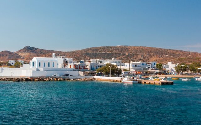 Hotel Glaronissia Rooms & Suites