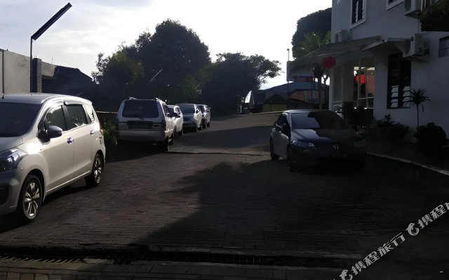 Hotel Nirwana Batu