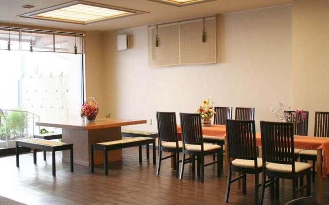 Nagoya Katei Miyoshi