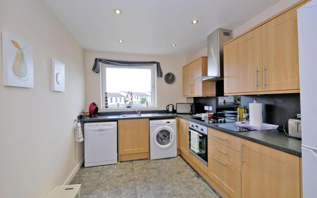 Netherhills Apartment