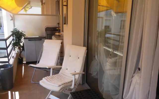 1 mn CROISETTE près Martinez