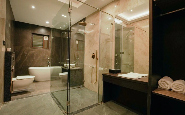Royal Ritz