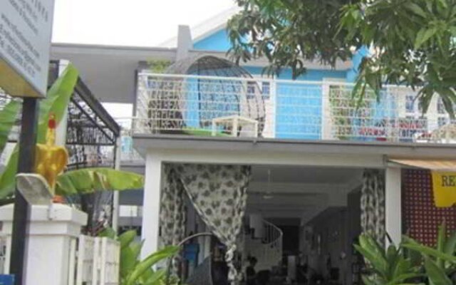 White Rabbit Hostel Siem Reap