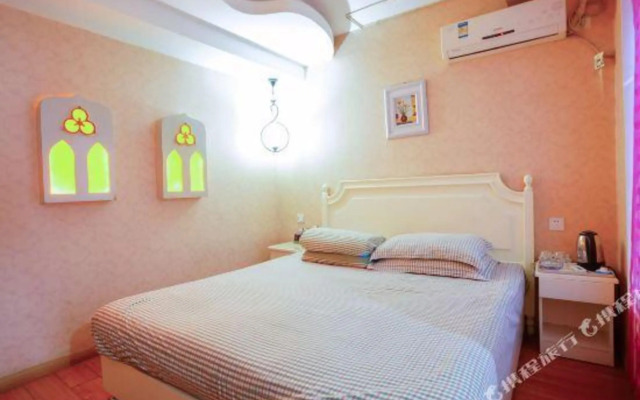 Xinyue Banwan Hotel
