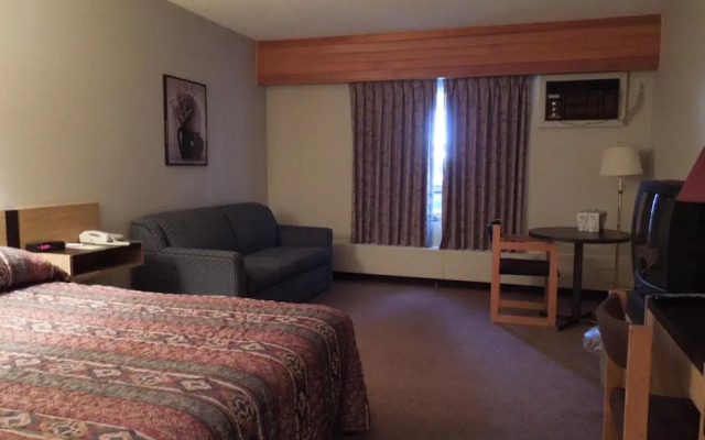 Walking Eagle Inn & Lodge