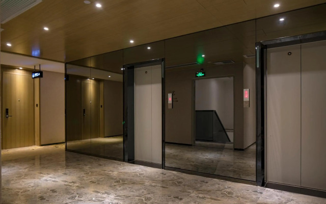 Paco Hotel Guangzhou Tiyu Xilu Metro Station Branch