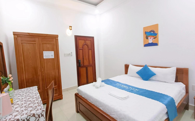 Phuong Thuy Hotel – Guest Rooms – Can Tho