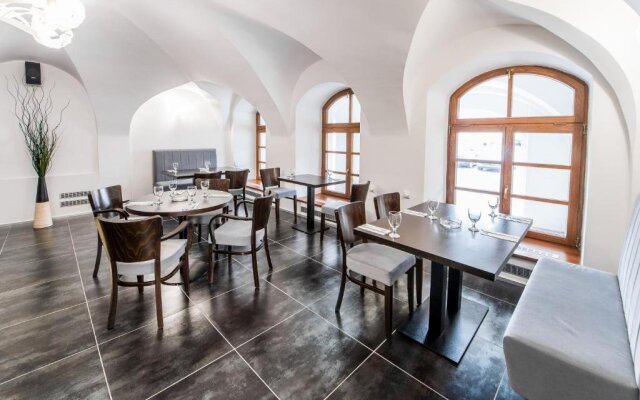 Hotel U lva