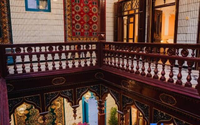 Xunjiang Bieyuan Homestay（Kashgar ancient city scenic area inside）