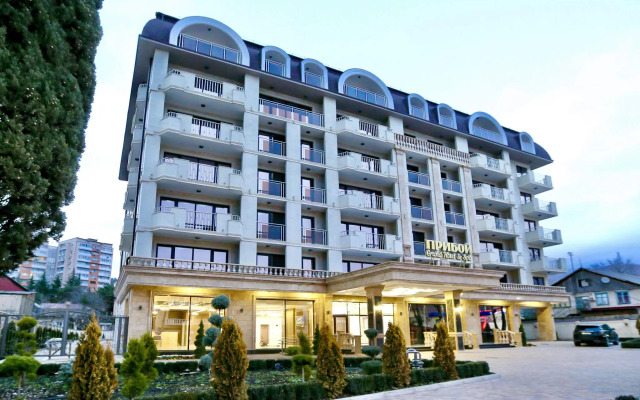 Priboy Grand Hotel and Spa