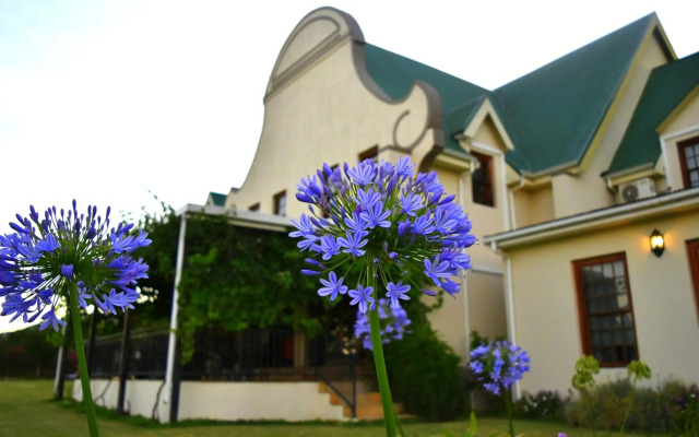 CANA Vineyard Guesthouse