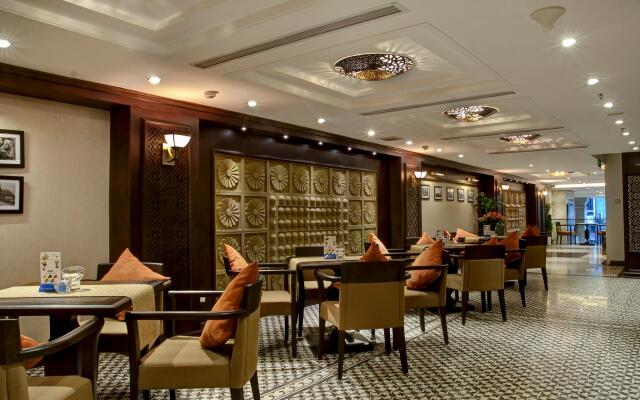 Golden Lotus Luxury Hotel