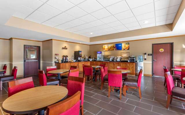 Comfort Inn & Suites Carbondale University Area