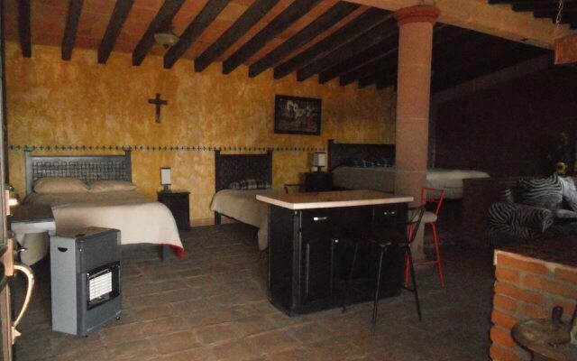 Rancho Escondido Casa Goyri