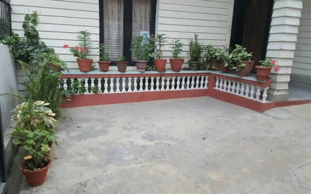 BnB Royal Tourist House