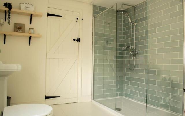 Stunning 3 bed house in the heart of Cheltenham
