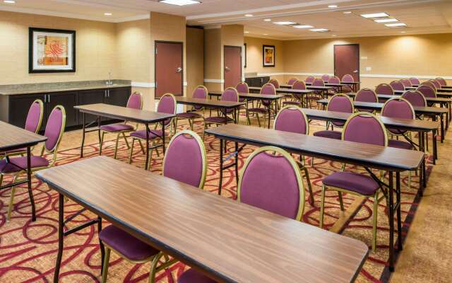 Comfort Suites Ontario Airport Convention Center