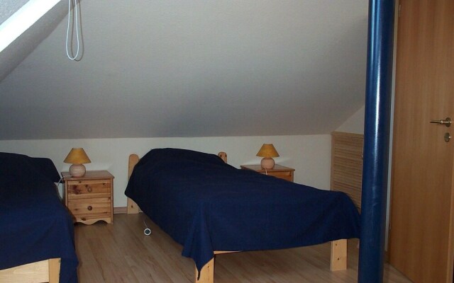 Dämd10001 - Haus Middeldor