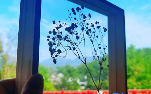 Wujian Blossom House