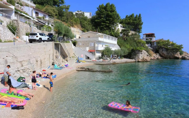 Apartments by the sea Mimice, Omis - 18148