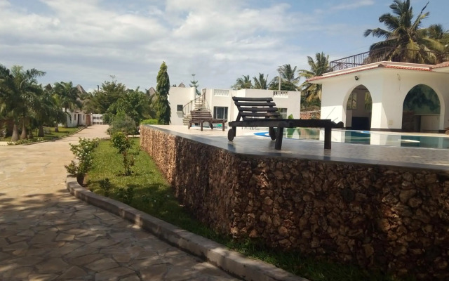 Queens Chateau Boutique Villa