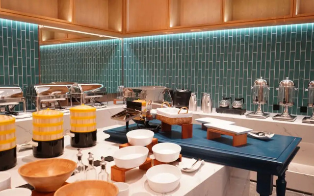 Elong Hotel Jakarta PIK