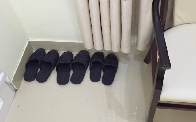 An Long Binh Hotel