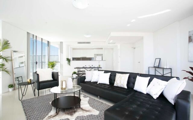 Palatial Penthouse Apartment - Phenomenal Views