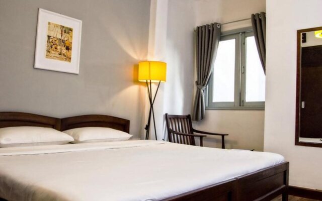 Tripwriter Hotel & Bistro