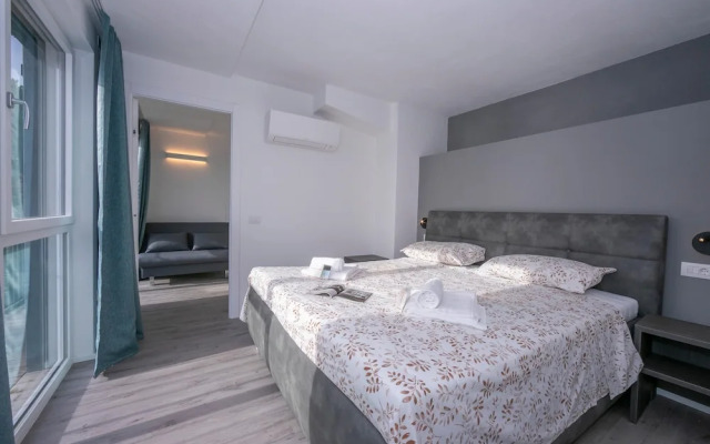 Rustichel Lake View in Toscolano Maderno